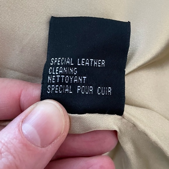 Le Chateau Tan Trench Coat - Picture 12 of 14